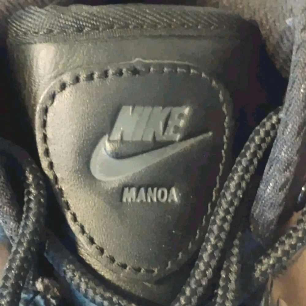 Nike Manoa Men's / Kids Shoes Size 6.5
